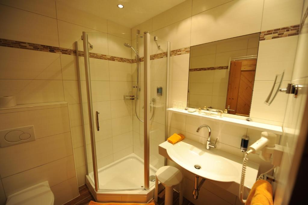 Hotel Post Kappl Kappl  Bilik gambar